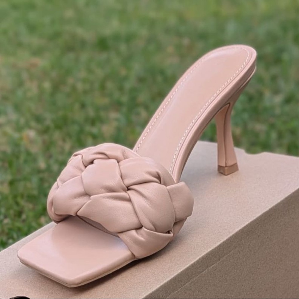 Chic Nude Women's Heels
